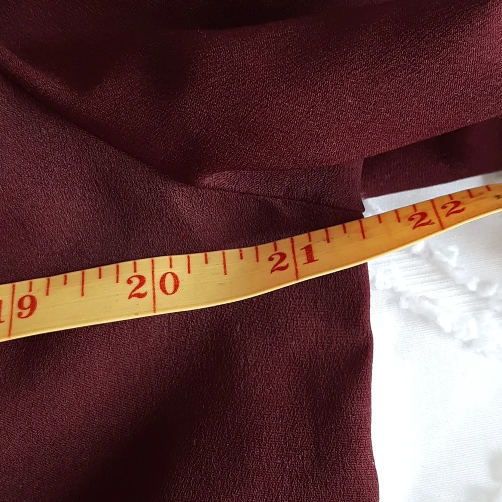 Old Navy blouse. long sleeved pull on .  Size Medium.  Burgundy. - Picture 11 of 13